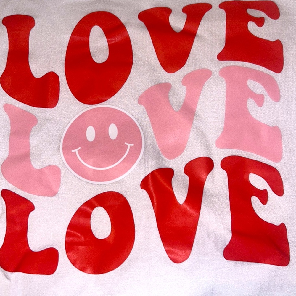 NWT💕LOVE❤️Valentine SWEATER/SWEATSHIRT💕Size XL❤️ - Picture 3 of 8